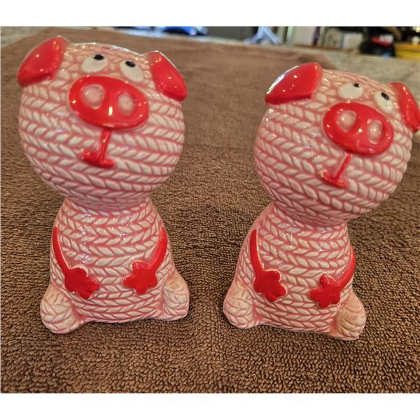 Vintage ceramic pig salt & pepper shakers.  Stamped Japan.  4" tall