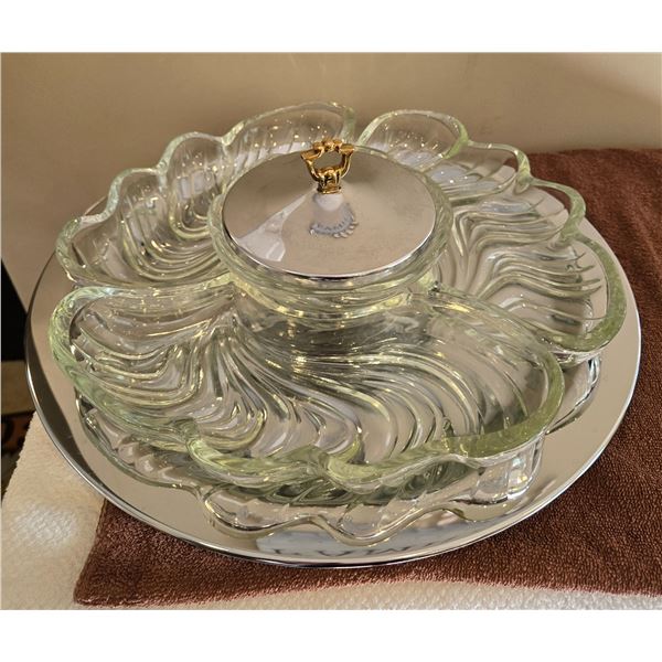 Kromex Lazy Susan rotating platter from the 1950s. Heavy clear glass inserts.  Looks like new.  16" 