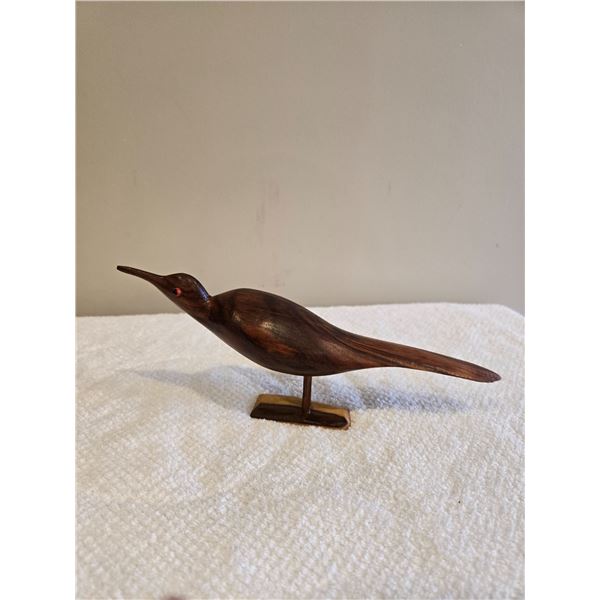 Vintage MCM hand-carved wooden shore bird or sandpiper. Red beaded eyes.  10" x 3 1/2" tall