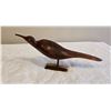 Image 2 : Vintage MCM hand-carved wooden shore bird or sandpiper. Red beaded eyes.  10" x 3 1/2" tall
