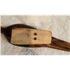 Image 4 : Vintage MCM hand-carved wooden shore bird or sandpiper. Red beaded eyes.  10" x 3 1/2" tall
