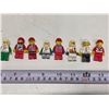 Image 1 : Lot of 8 brick based Mini Figures