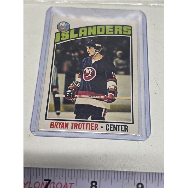 Bryan Trottier Rookie Card 1976-77 O-Pee-Chee Beauty