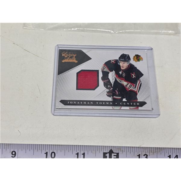 Jonathan Toews Jersey Card 2010-11 Panini Luxury Suite 186/599