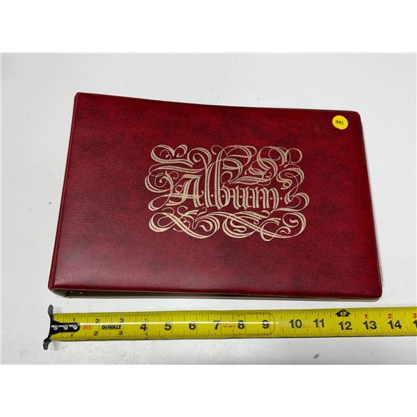 3-ring binder album with a transparent 6-pocket plastic insert page. (Total 17 Sheets)