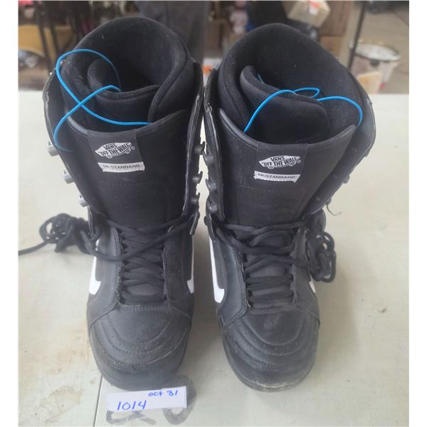Men’s Vans “Off the Wall” Ski Boots – Size 9