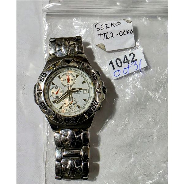 VINTAGE SEIKO 7T62-OCF0 QTZ CHRONOGRAPH   RUNS