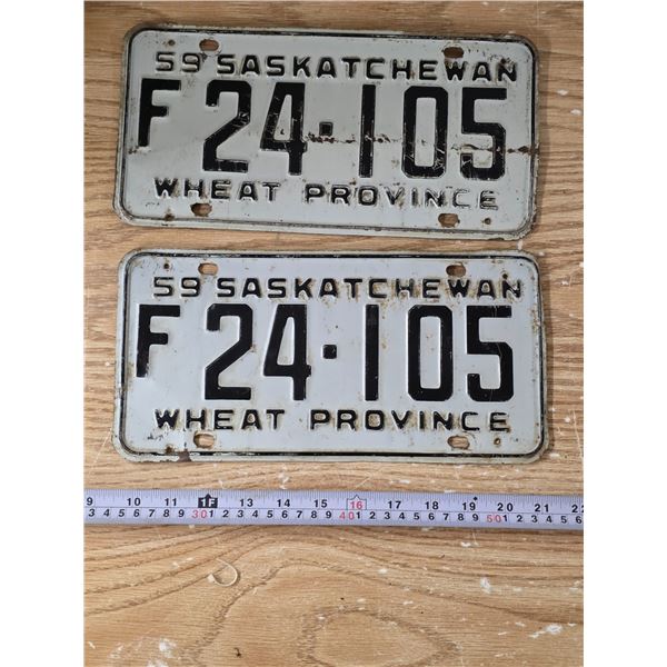 Pair of Sask 1959 Farm Licence Plates