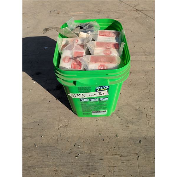 Pail of 6 master cylinder rebuild kits