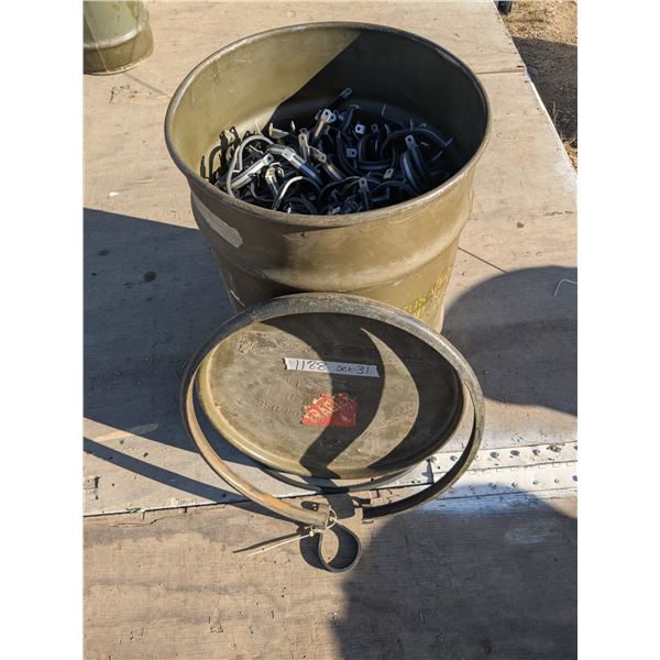 Military barrel of 2” vibration dampening “C” clamps