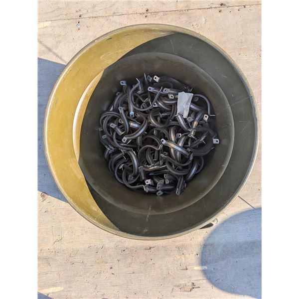Military barrel of 2” vibration dampening “C” clamps