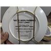 Image 14 : Assorted porcelain/chinaware dishes and decor