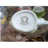 Image 7 : Assorted porcelain/chinaware dishes and decor