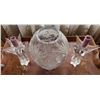 Image 2 : Crystal Cut Glass Vase With Pair Of Star-Shaped Crystal Candle Holders