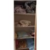 Image 2 : Linens and Bedding Including Sheets, Blankets, Quilts, and Pillowcases