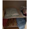 Image 4 : Linens and Bedding Including Sheets, Blankets, Quilts, and Pillowcases
