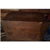 Image 1 : 1940s Wooden Storage Chest with Hinged Lid and Side Handles in Good Condition