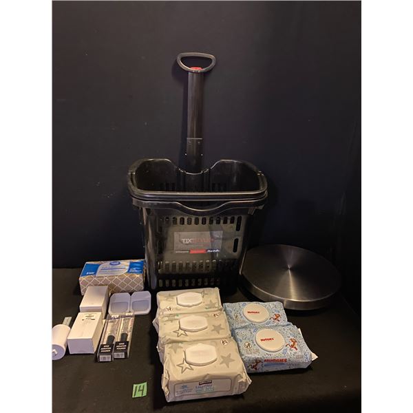 Assorted lot with wet wipes, shopping basket on casters, lazy susan and more
