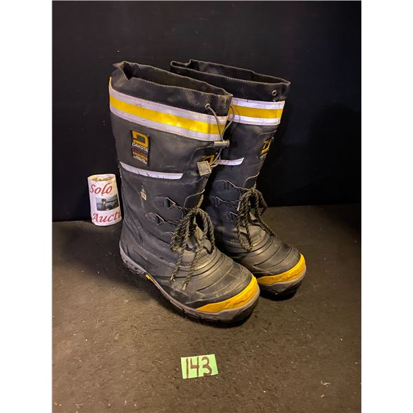 Tarantula boots size 11
