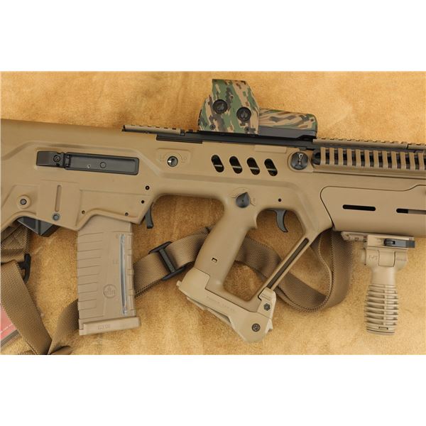 IWI Tavor SAR 5.56mm NATO 16.5" Semi-Automatic Bullpup Rifle With EOTech 550 & 7 Magazines