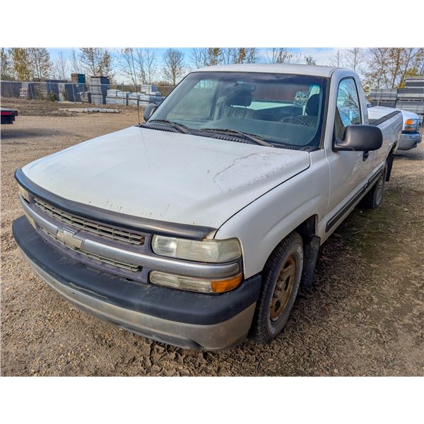 2001 CHEVROLET SILVERADO 1500 REG CAB LONG BOX