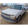 Image 1 : 2001 CHEVROLET SILVERADO 1500 REG CAB LONG BOX