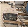 Image 3 : MILLER  DELTAWELD 302 CV/DC WELDING POWER SOURCE