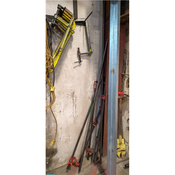 LOT OF ASSORTED CLAMPS
