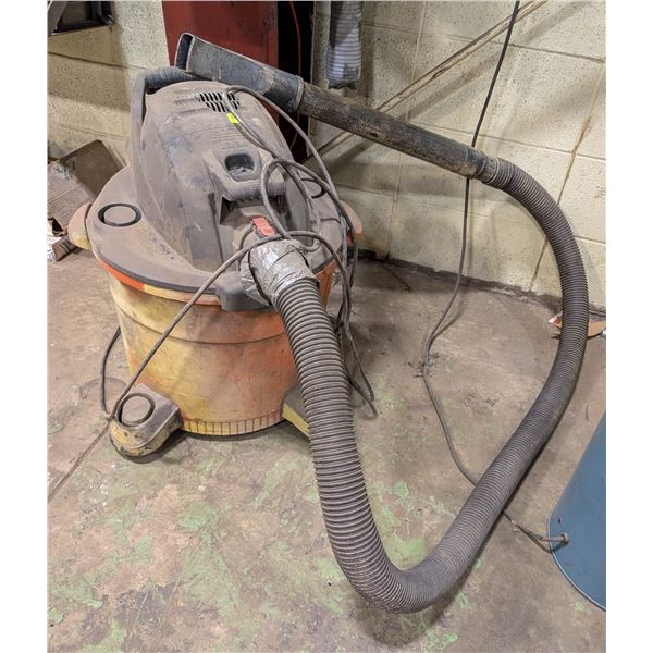 RIDGID 12 GALLON WET DRY SHOP VAC