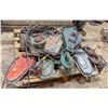 Image 1 : PALLET OF ASSORTED GRIP PULLERS