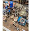 Image 4 : PALLET OF ASSORTED CHAINS, BEARINGS, SPROKETS &