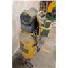 Image 2 : DEWALT D55168-CA 15 GALLON 200PSI AIR COMPRESSOR
