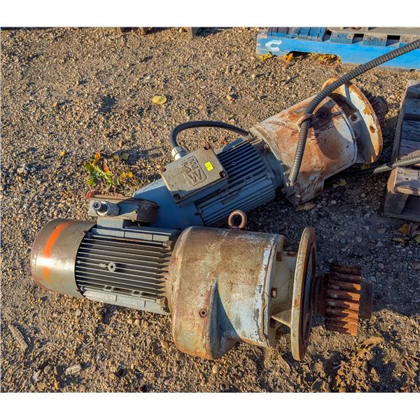 LOT OF 2 ELECTRIC MOTORS *AS IS
