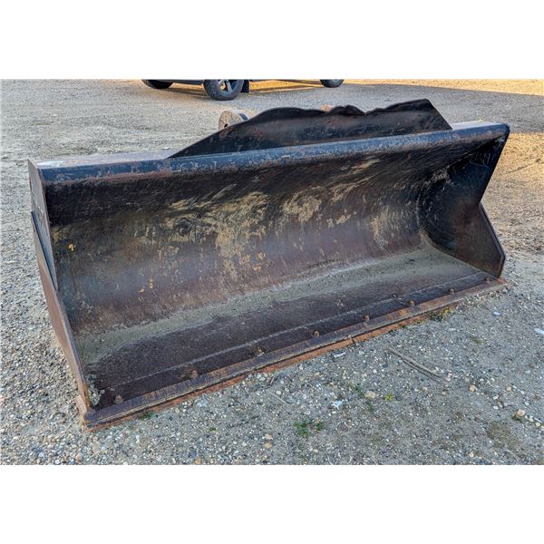 CATERPILLAR GENERAL PURPOSE FRONT LOADER BUCKET