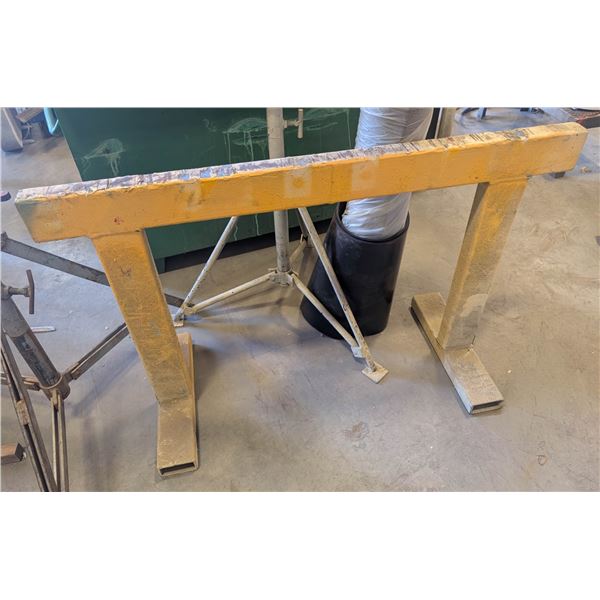 LOT OF 2 METAL WORK STANDS