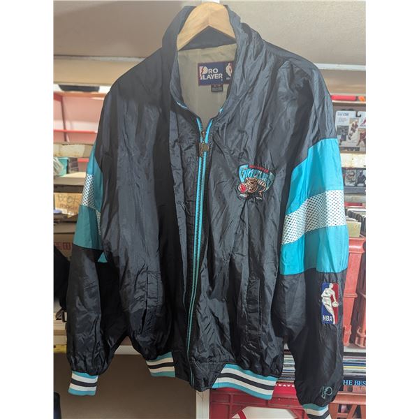 VTG 1990s Pro Player Vancouver Grizzlies NBA Windbreaker Jacket - Size XL