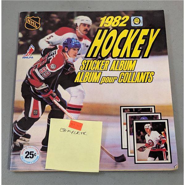 VTG 1982-83 O-Pee-Chee NHL Hockey Sticker Album Complete 263-Sticker Set