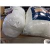 Image 1 : 2 BAGS OF POLYFILL
