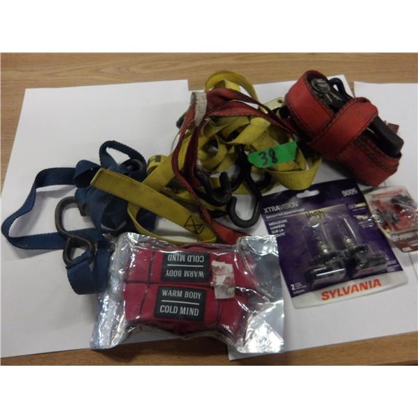 FLAT C/W USED RATCHET STRAPS & NEW LIFTING STRAPS
