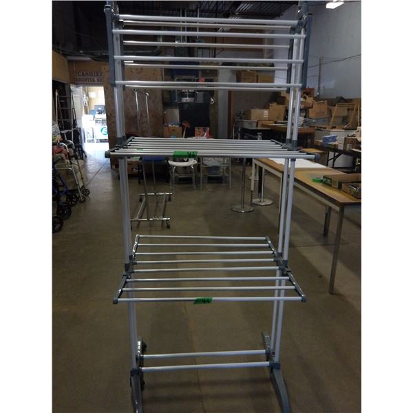 STORE RETURNS (AS IS):  ADJUSTABLE CLOTHING RACK