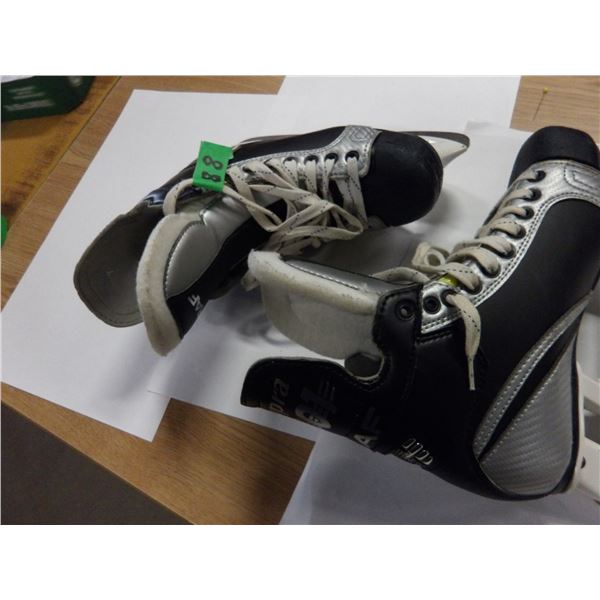 UNCLAIMED STORAGE:  SKATES (SIZE 7)