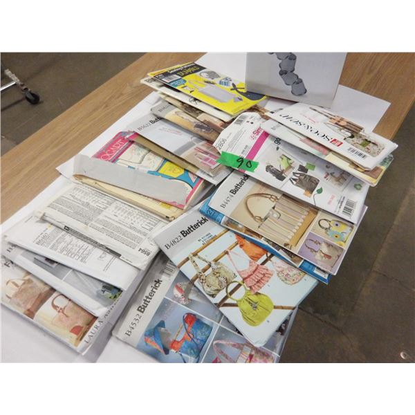 UNCLAIMED STORAGE:  BOX C/W ASSORTED PATTERNS