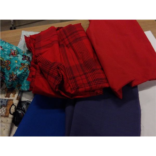 UNCLAIMED STORAGE:  FLAT C/W ASSORTED SEWING FABRIC