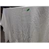 Image 4 : UNCLAIMED STORAGE:  DOUBLE SIZE WHITE THROW