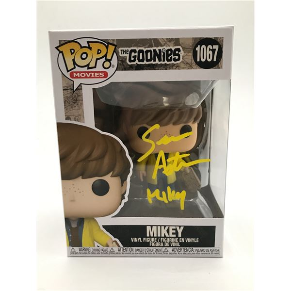 SEAN ASTIN SIGNED MIKEY GOONIES FUNKO POP - WWOC COA