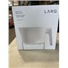 Image 2 : LARQ PUREVIS 1.9L SELF CLEANING UV WATER FILTER PITCHER, RETAIL $174