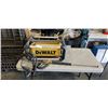 Image 1 : DEWALT 2100 PSI COMPACT PORTABLE PRESURE WASHER