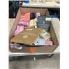 Image 1 : TRAY OF VARIOUS BEAUTY PRODUCTS