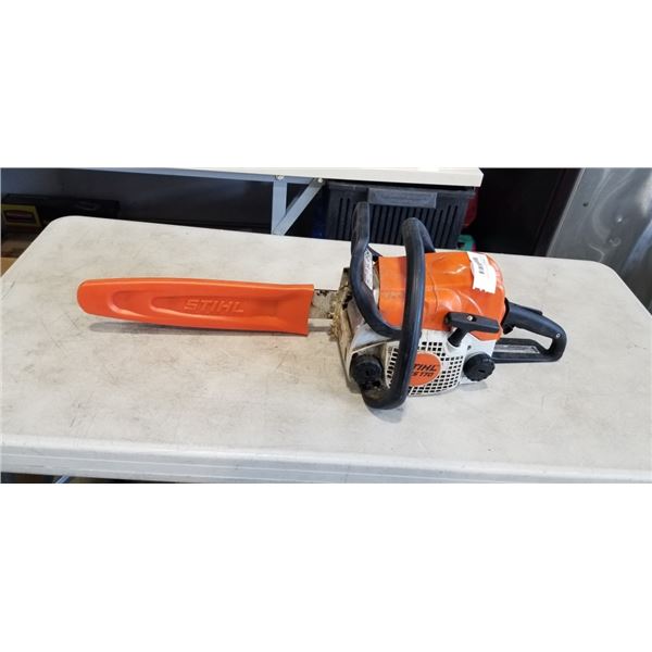 STIHL GAS CHAINSAW. WORKING. NEEDS CLEANING