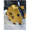 Image 2 : PORTABLE UTILITY BLOWER. WORKING